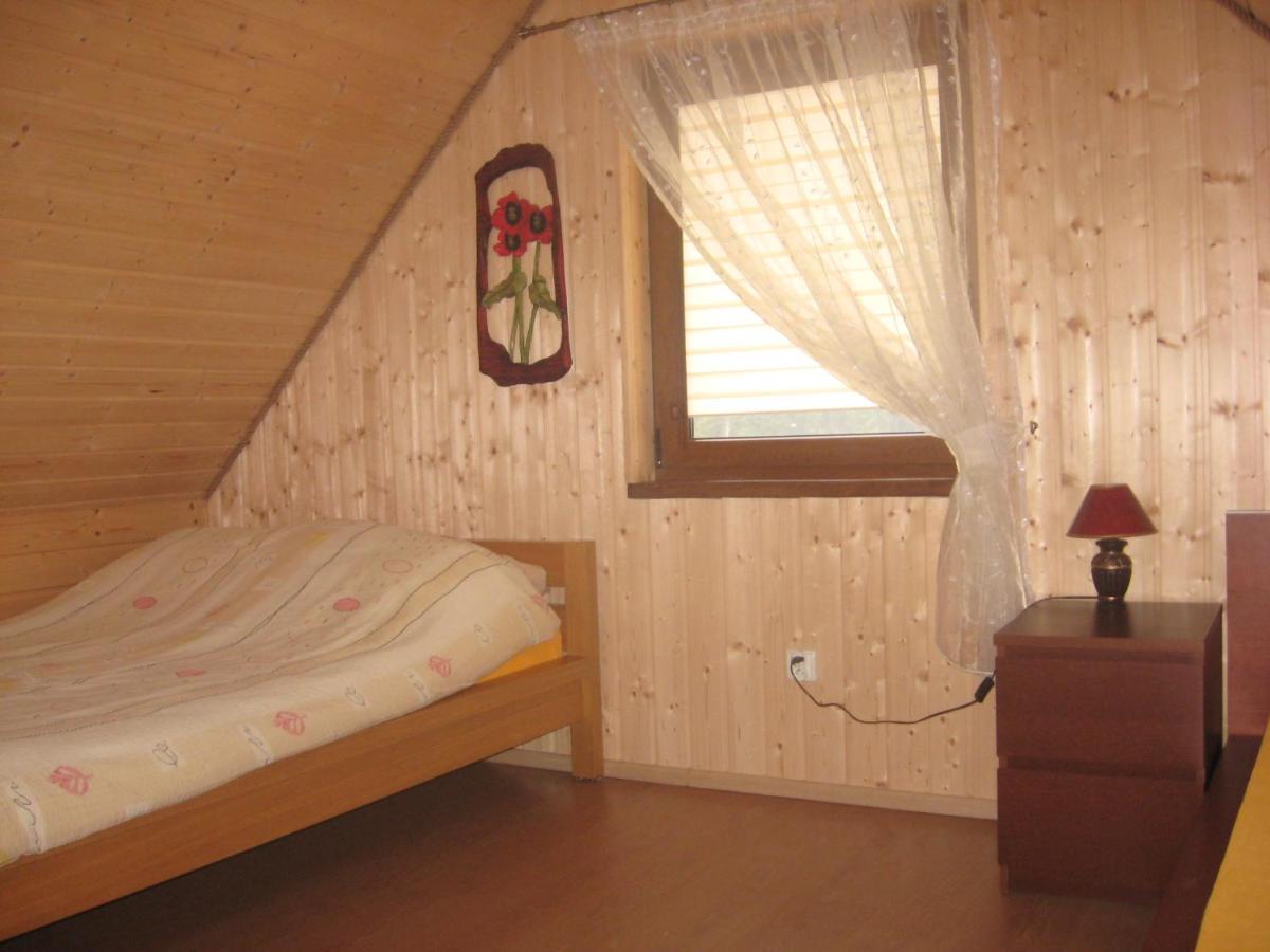 Domek Czerwony Kapturek Βίλα Plocice Εξωτερικό φωτογραφία